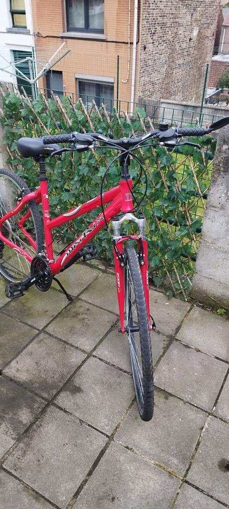 Lot velo femme ,homme et enfant