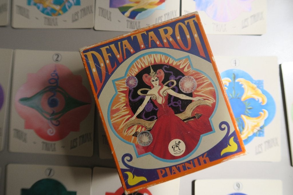 Tarot divinatoire deck Deva 1986 complet avec livret platnic, Enlèvement ou Envoi
