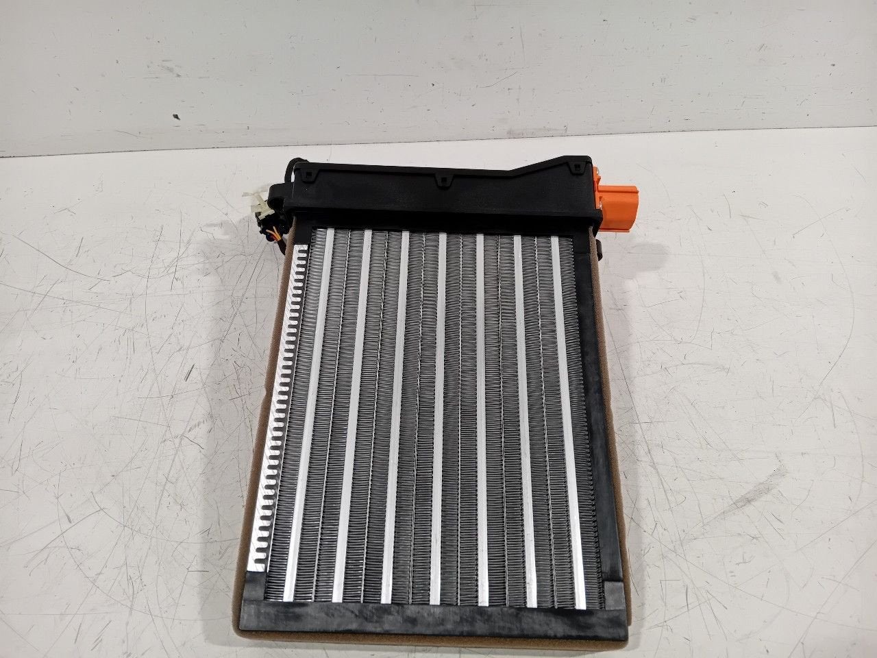 Kachel radiateur Hyundai Nexo, Onderdelen@venauto.nl, Van der Ven Autorecycling B.V., Ettenseweg 76, 4706 PB Roosendaal, The Netherlands