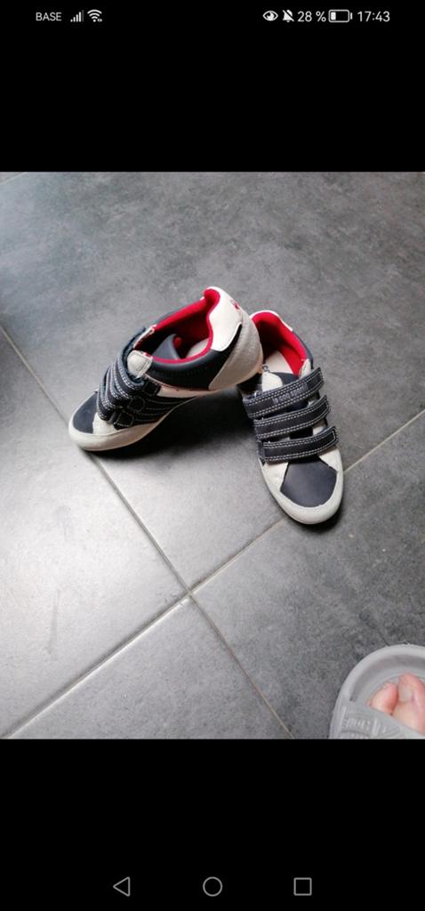 Basket le coq sportif, Enlèvement