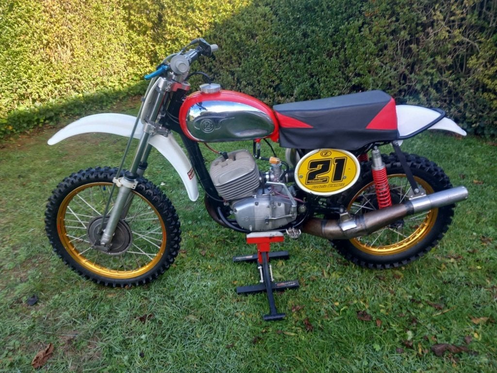 Moto CZ 380, Motos, Moto de cross