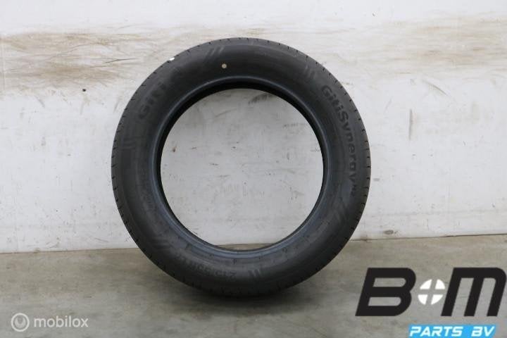 1 x 2155517 98H Giti Synergy H2 DEMO 215 55 17, Gebruikt, Band(en)