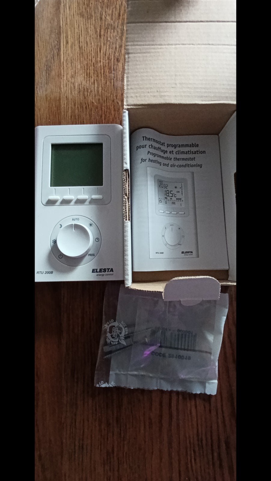 thermostat programmable filaire elesta RTU 200 b, Enlèvement ou Envoi, Neuf