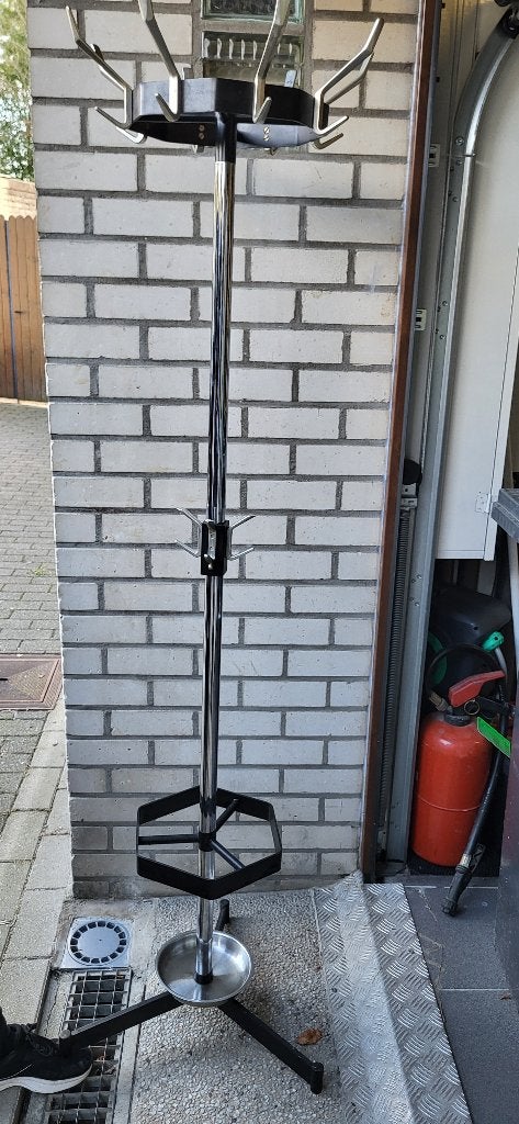 porte-manteau sur pied vintage en métal chromé noir 60–70., Maison & Meubles, Utilisé, Métal, Portemanteau sur pied, 150 à 200 cm