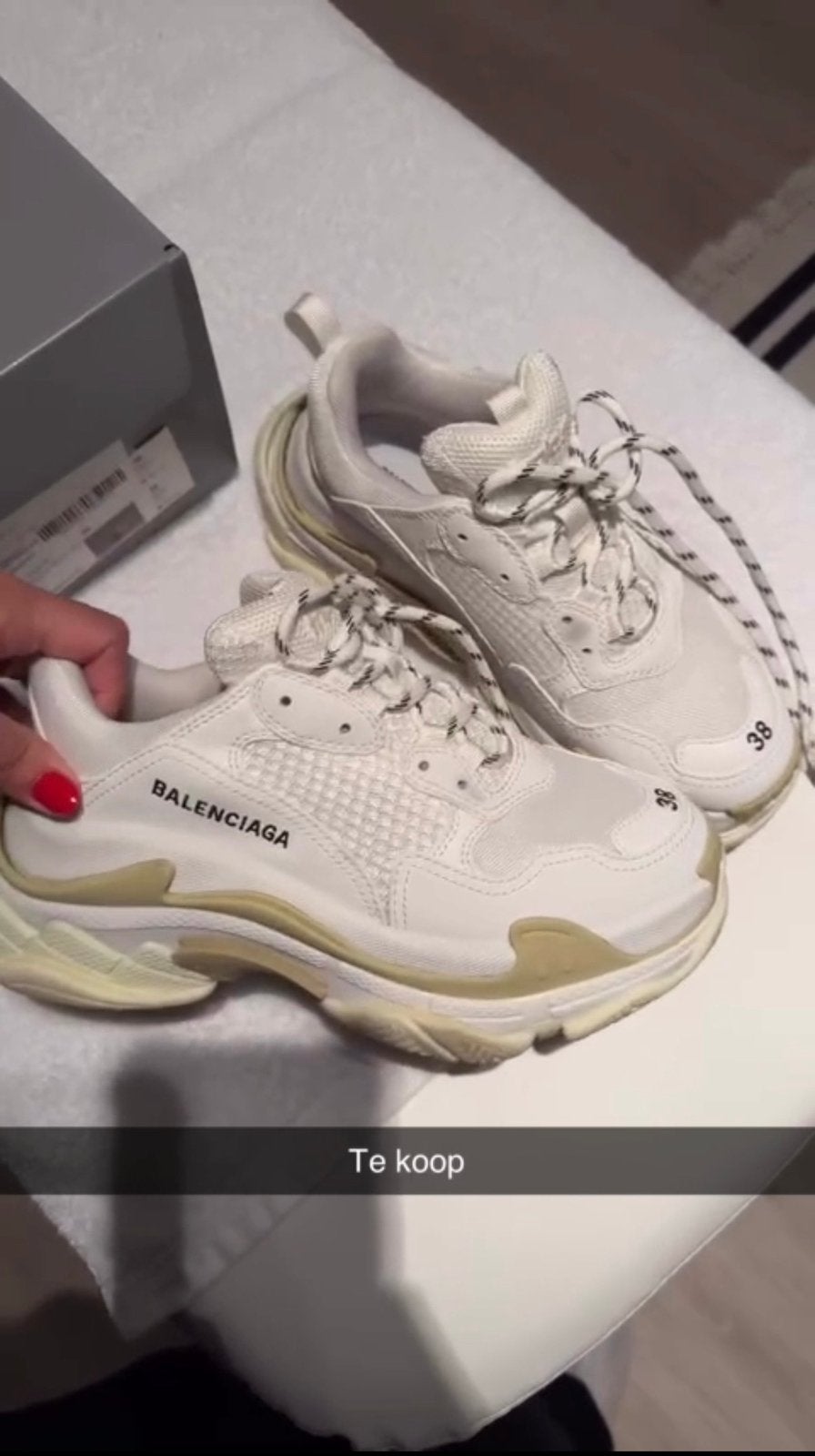 Balenciaga triple s, Kleding | Dames, Schoenen, Ophalen, Zo goed als nieuw