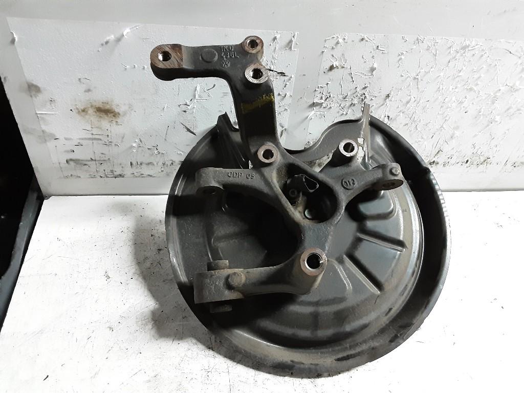 WIELNAAF RECHTS ACHTER Volkswagen Golf V (1K1) (1KO436L), Gebruikt, Volkswagen, Mevr. I. Hauben, Rue de l'Espoir 34 34
4030  GRIVEGNÉE, BE