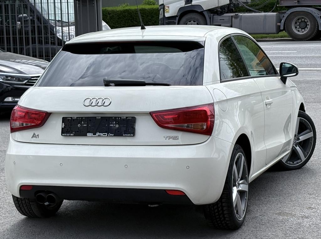 | Audi A1 Automaat | 1.4 Benzine | 2011.12 | 177.000 km"s, Auto's, Audi, Automaat, A1, Wit, Bedrijf