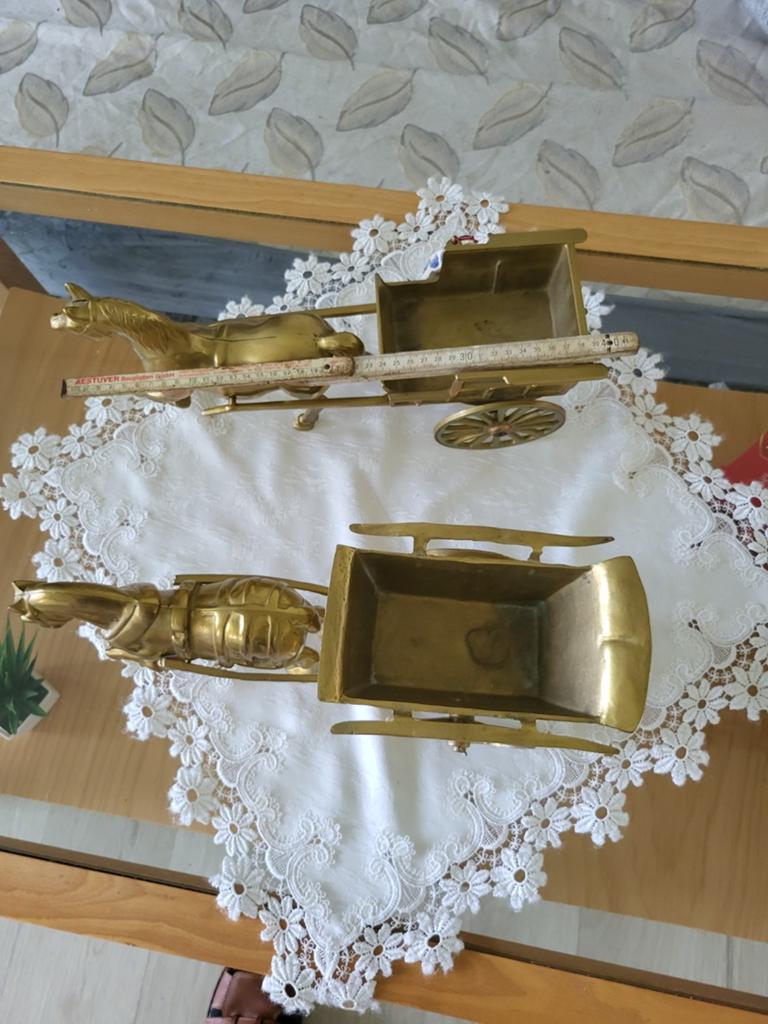 Te koop: sets van 2 charettes met haar, Kleding | Dames, Trouwkleding en Trouwaccessoires, Ophalen of Verzenden