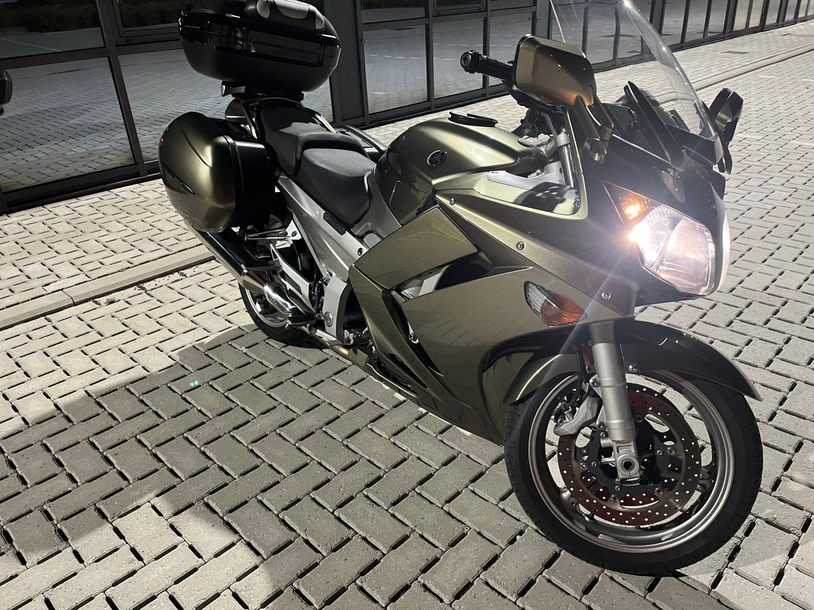 Yamaha FJR 1300, Permis Moto A, Particulier, 4 cylindres, Manuelle