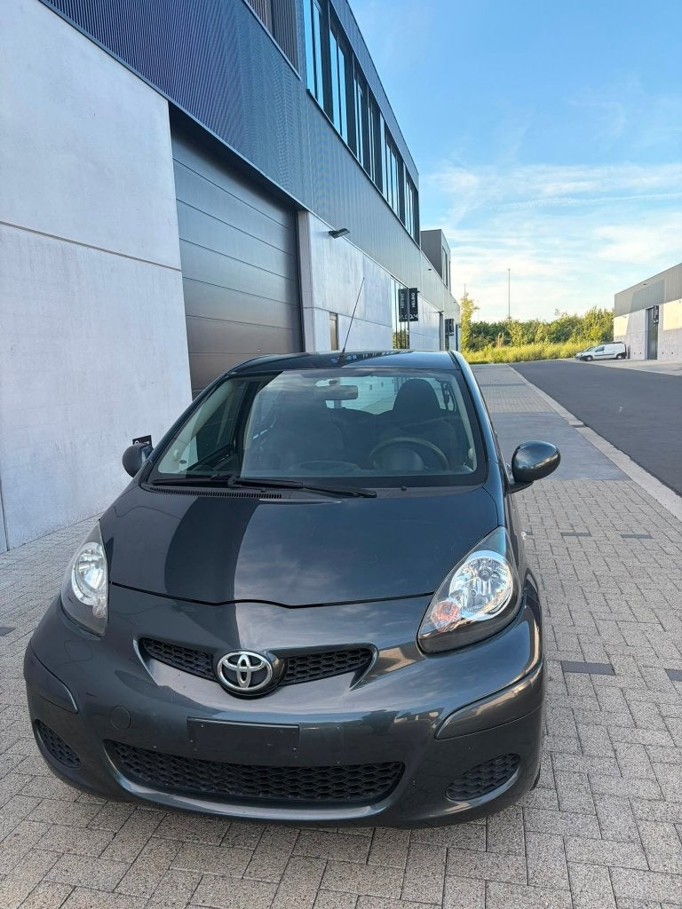 Toyota Aygo : économique, compacte et fiable !, Autos, Achat, Entreprise, Aygo, Essence