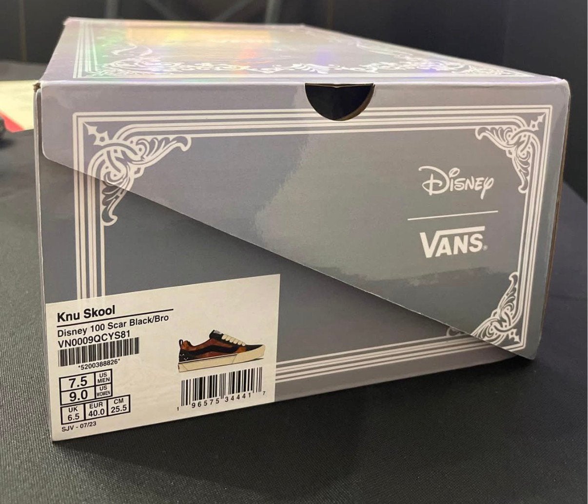 Vans neuves edition spéciale Disney Scar taille 40, Enlèvement, Neuf, Baskets