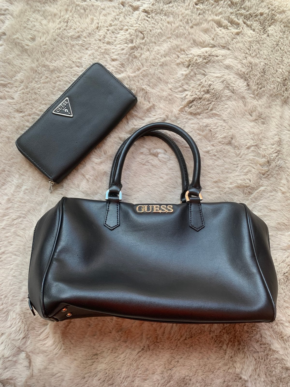 Guess handtas + portefeuille, Ophalen, Gebruikt, Zwart, Handtas