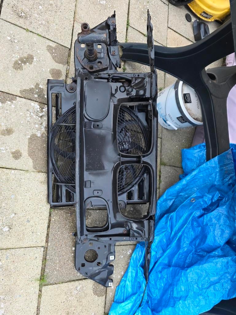 Voorfront bmw e46 sedan facelift, Auto-onderdelen, Ophalen, BMW