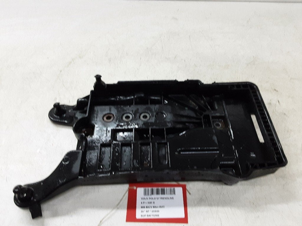 SUPPORT DE BATTERIE Volkswagen Polo VI (AW1) (2Q0915331), Volkswagen, Volkswagen AG, Utilisé, Kundenbetreuung@volkswagen.de