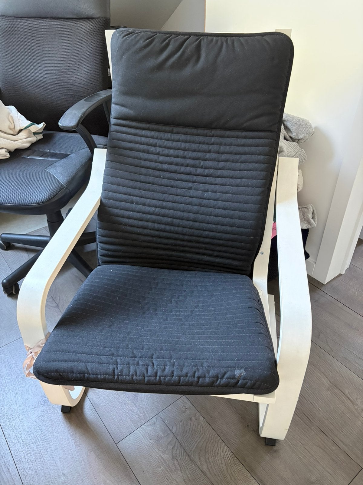 Ikea stoel, Huis en Inrichting, Ophalen, Zo goed als nieuw