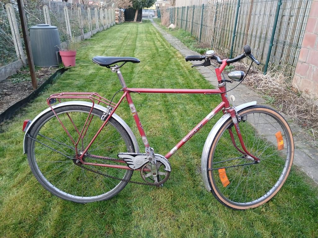 Perfect rijdende Minerva fiets, Enlèvement