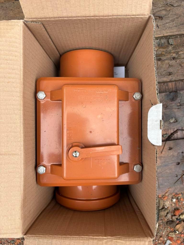 Terugslagklep 125mm, Ophalen, Overige typen, PVC, Nieuw