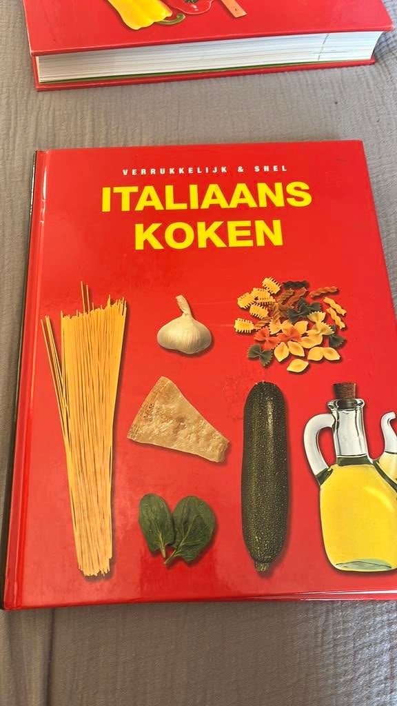 Italiaans koken, Ophalen of Verzenden, Zo goed als nieuw