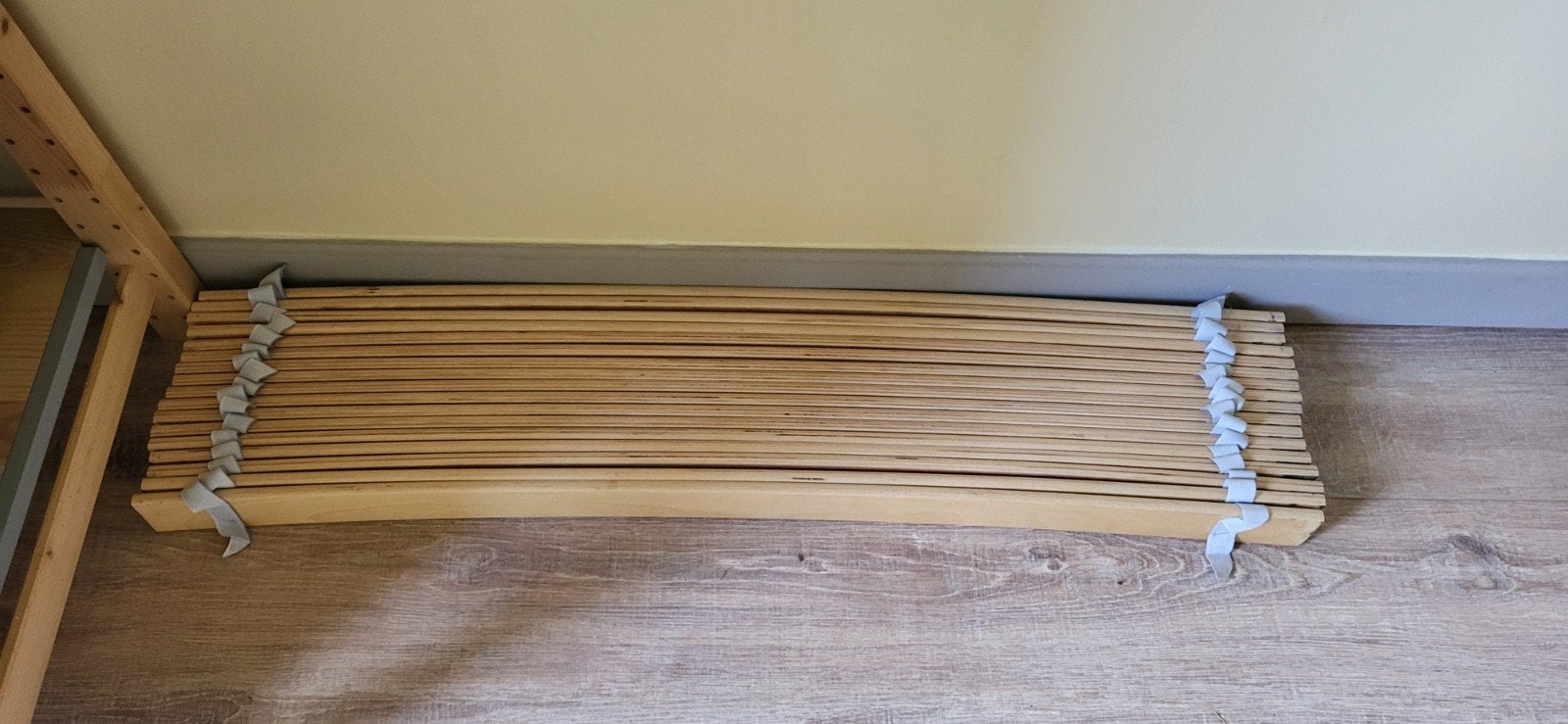 latenbodem Luroy Ikea, 90 cm, Une personne, Enlèvement, Utilisé