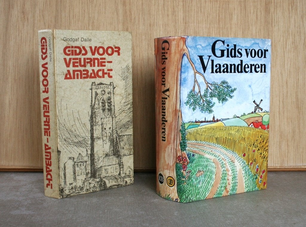 Heemkunde: Veurne-Ambacht / Vlaanderen (1=€9 / 2=€14), Boeken, Ophalen of Verzenden, Gelezen, Diverse auteurs