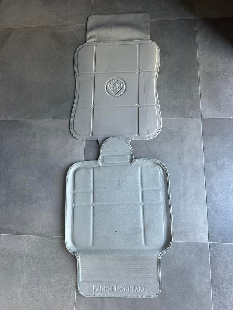 Prince Lionheart autostoelbeschermer, Kinderen en Baby's, Ophalen, Zo goed als nieuw