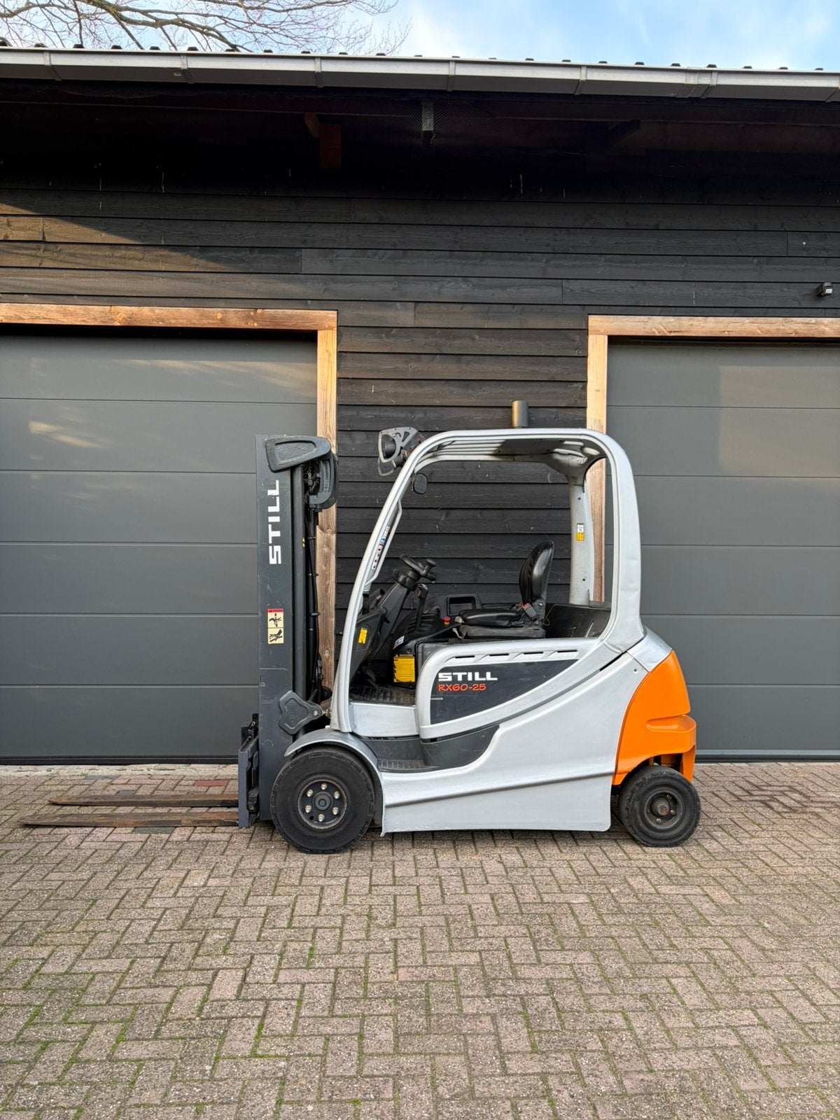 Still RX60-25 | 2015 | Triplex 465cm | Accu 92%, Zakelijke goederen, Overige Zakelijke goederen, Ophalen of Verzenden