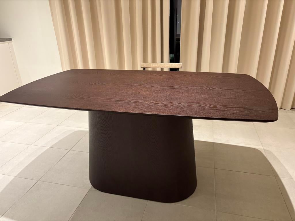 Table a manger a vendre, Enlèvement