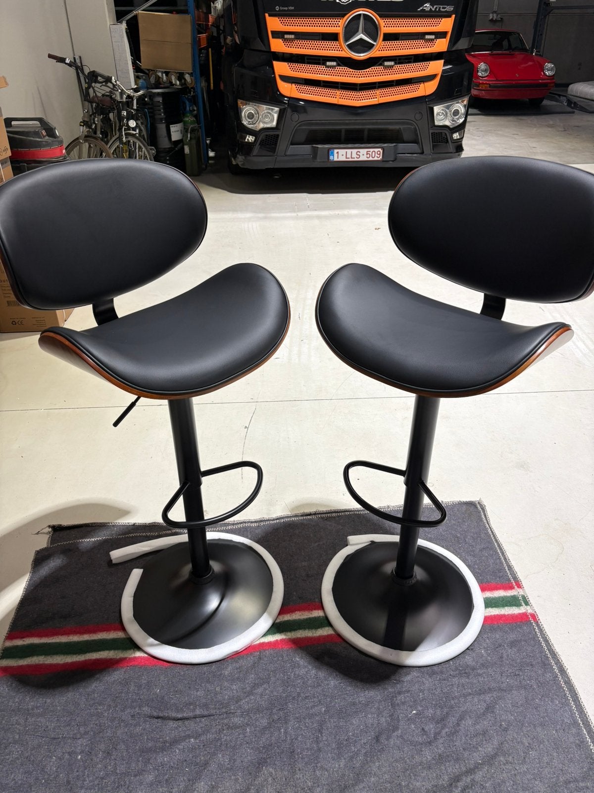 Barkrukken Eames style, 2 krukken, Ophalen, Nieuw