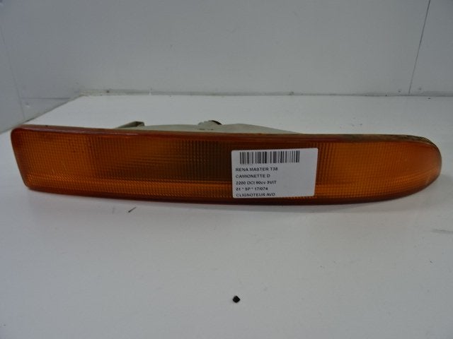 KNIPPERLICHT RECHTS VOOR Renault Master II (FD / HD), Gebruikt, Renault, Peter-Huppertz-Straße 5
51063  Köln, DE, Dialog.deutschland@renault.de