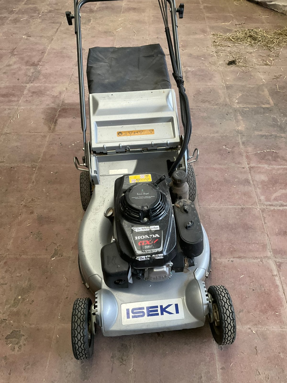 Iseki grasmaaier, Tuin en Terras, Grasmaaiers, Ophalen of Verzenden, Zo goed als nieuw