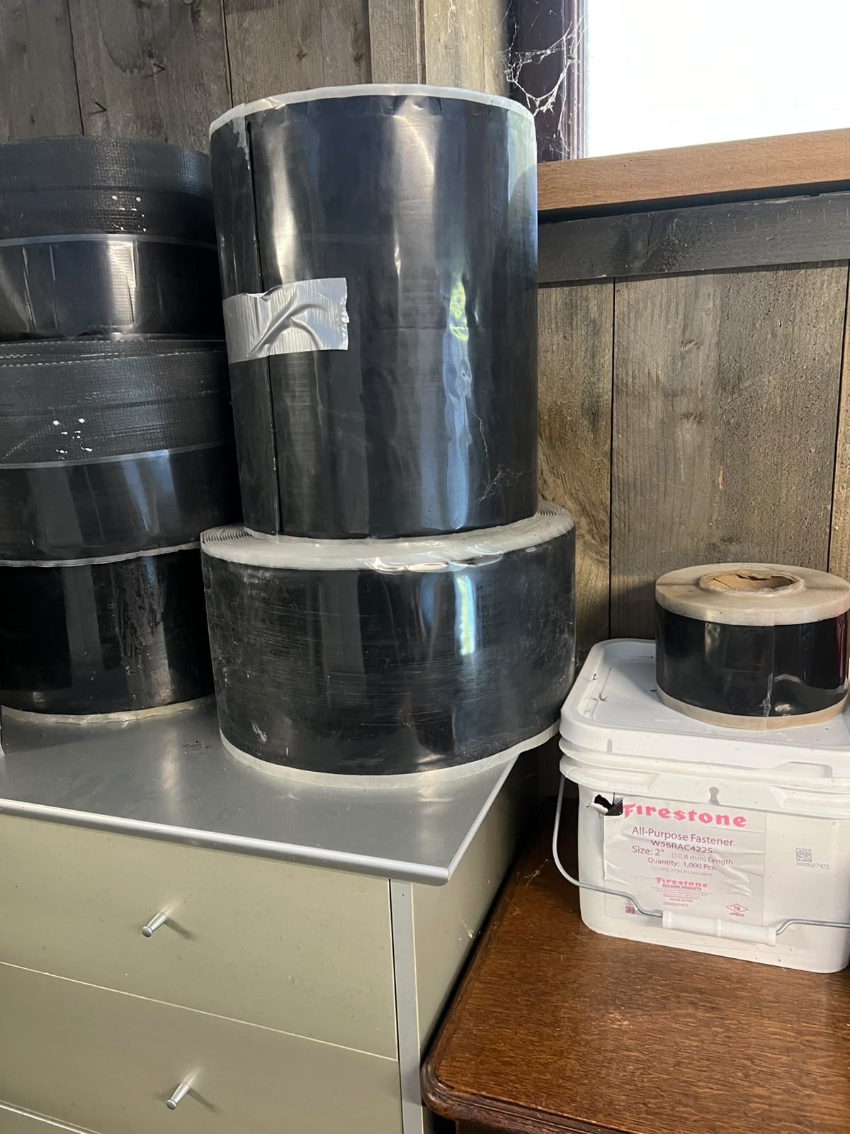 EPDM ROLLEN, Doe-het-zelf en Bouw, Ophalen, Overige materialen, 10 tot 15 m², Zwart