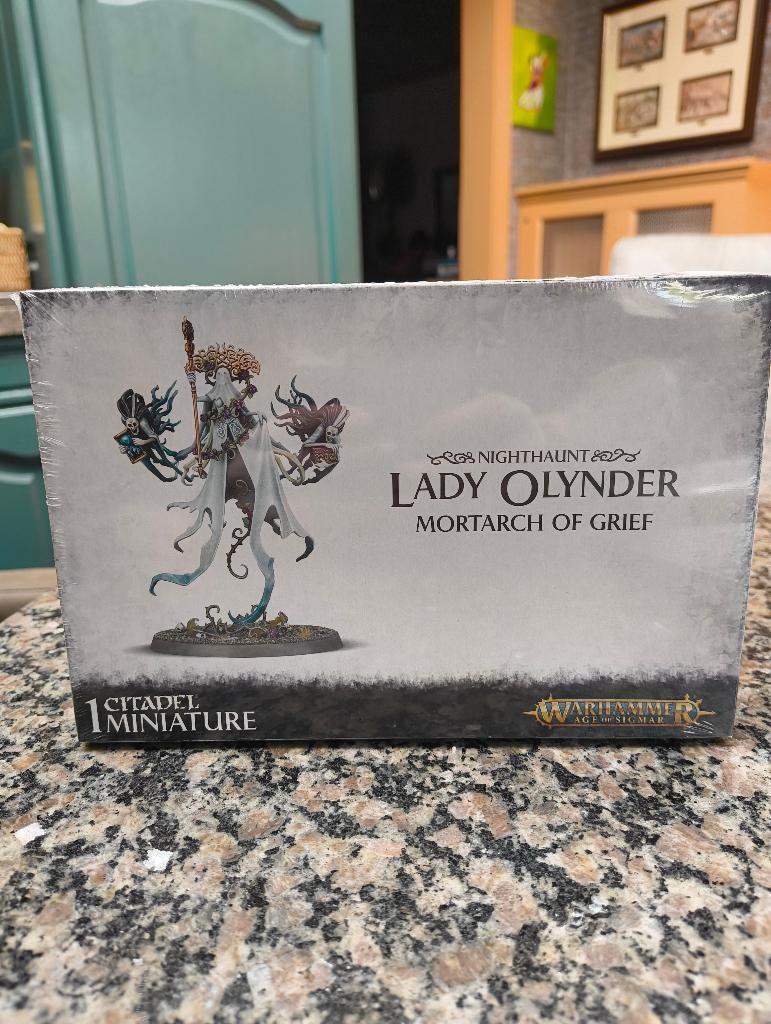 Nighthaunt - Lady Olynder (Mortarch of Grief), Ophalen of Verzenden, Nieuw, Warhammer, Figuurtje(s)
