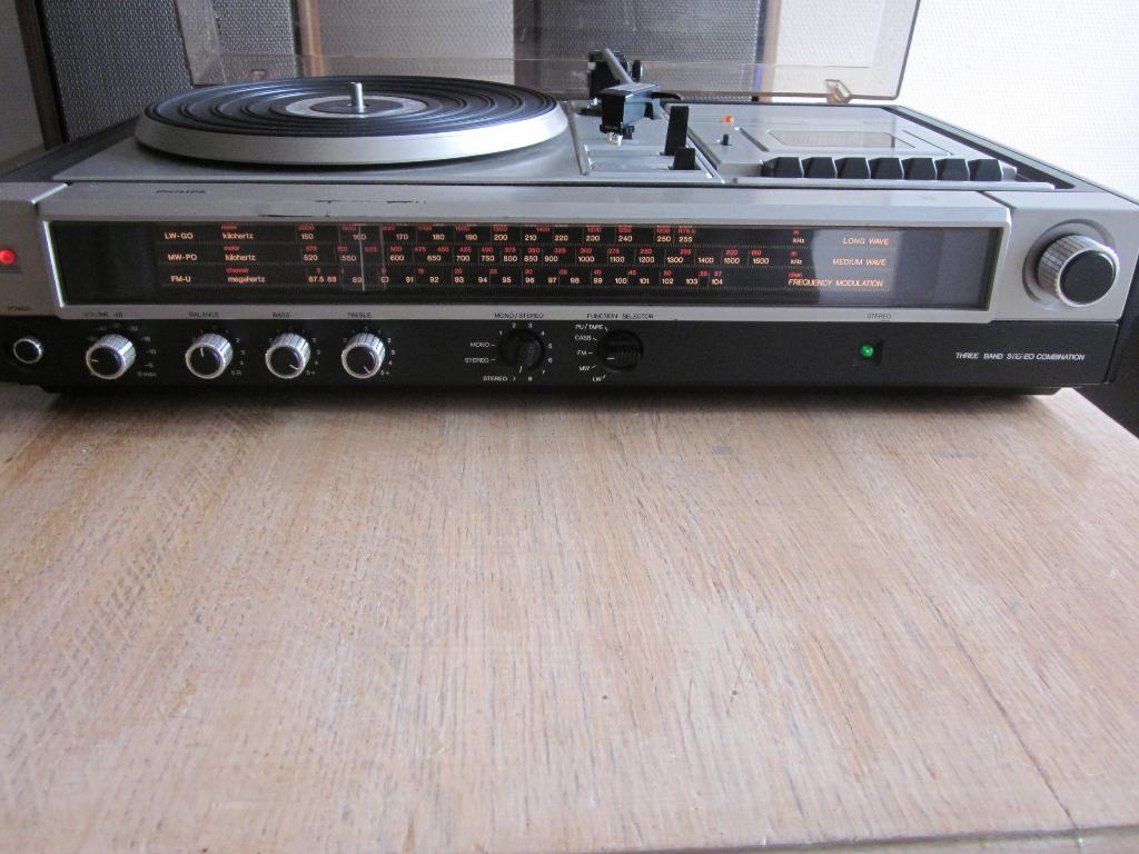 PHILIPS combiné 970, Enlèvement, Utilisé, Tuner ou Radio, Philips