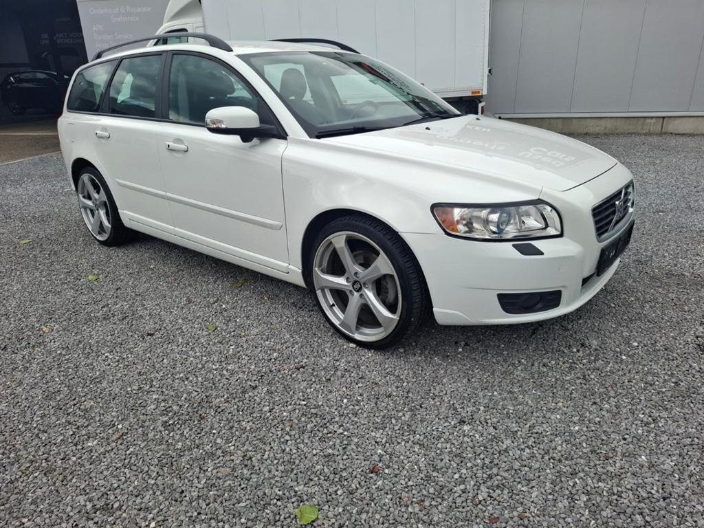 Volvo v50, Auto's, Voorwielaandrijving, 4 cilinders, Wit, Leder