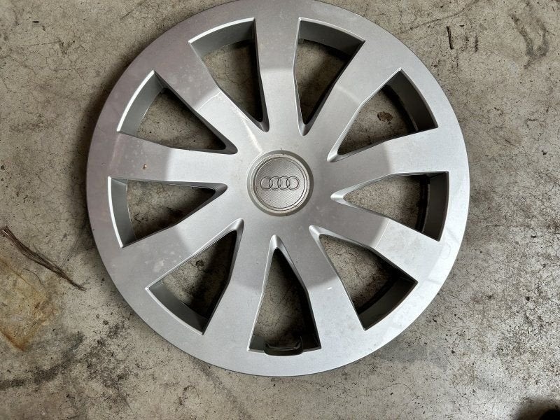 15 inch originele wieldop Audi A1 82A601147, -, -, Nieuw, Ophalen of Verzenden