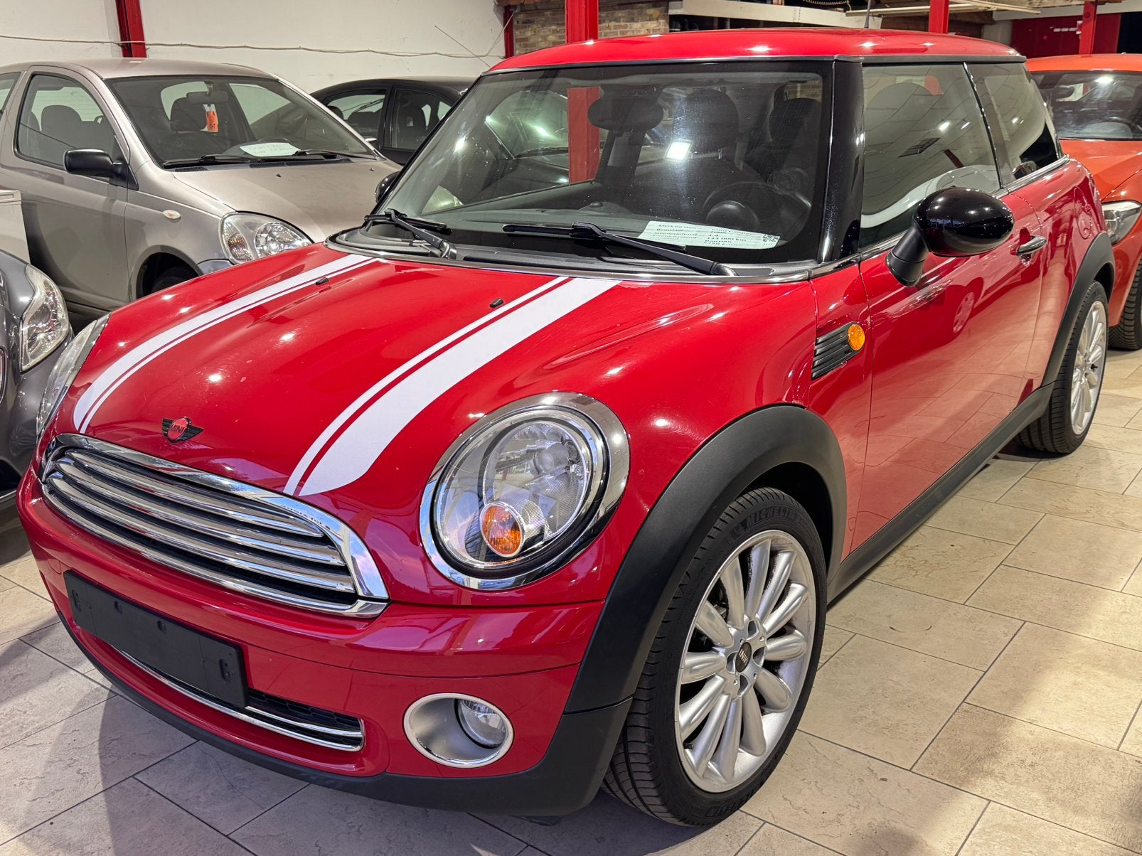 Mini cooper 1.4 Benzine 2 Jaar Keuring Gekeurd vv 133.000Km, Auto's, Dealer onderhouden, Bedrijf, Cooper, USB