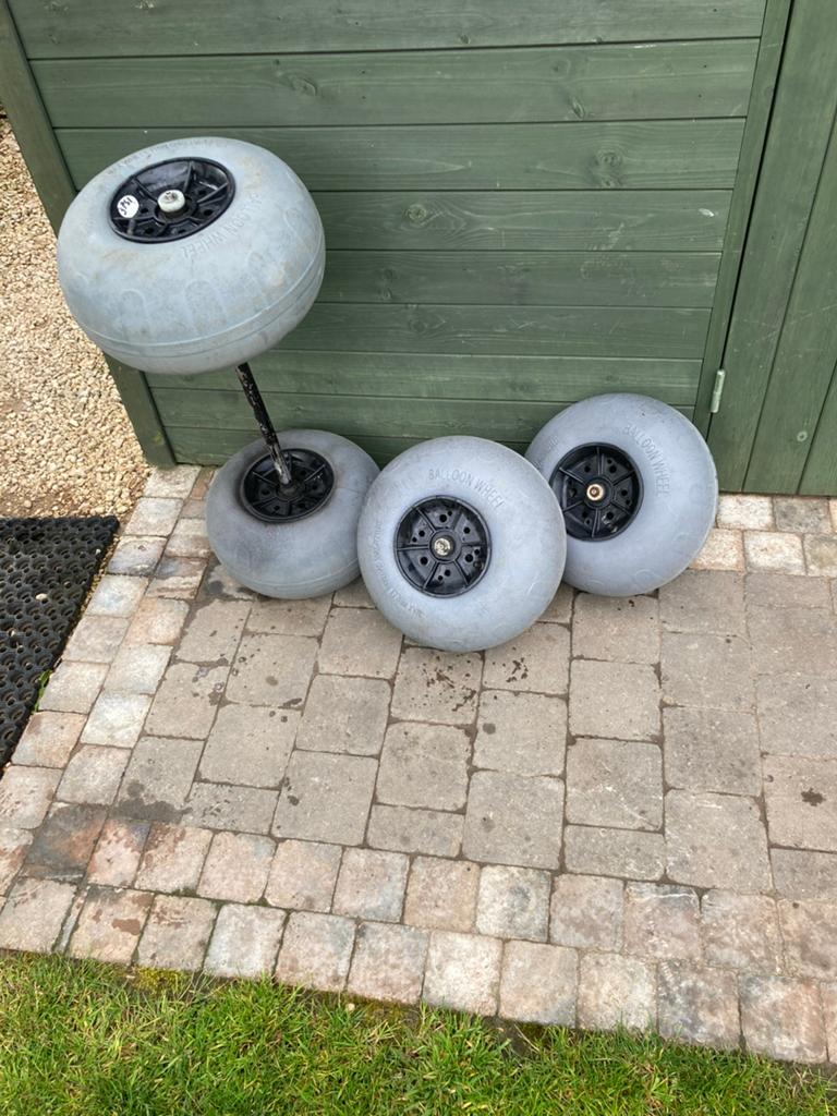 4 x balon banden, Watersport en Boten, Hengelsport | Zeevissen, Ophalen of Verzenden, Gebruikt