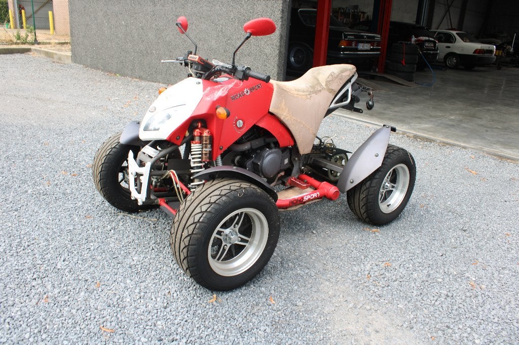 QUAD BASHAN ROAD SPORT 300 CC, Motoren, Quads en Trikes, 300 cc, 12 t/m 35 kW