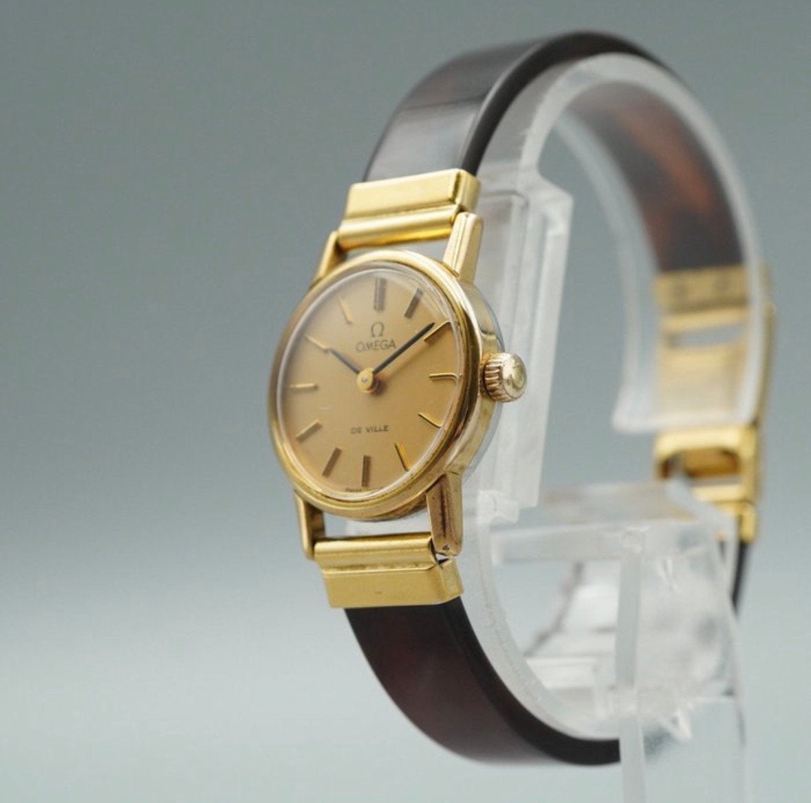 Montre Omega De Ville Cal.625 22 mm pour femme, Montre-bracelet, Autres marques, Cuir, Enlèvement