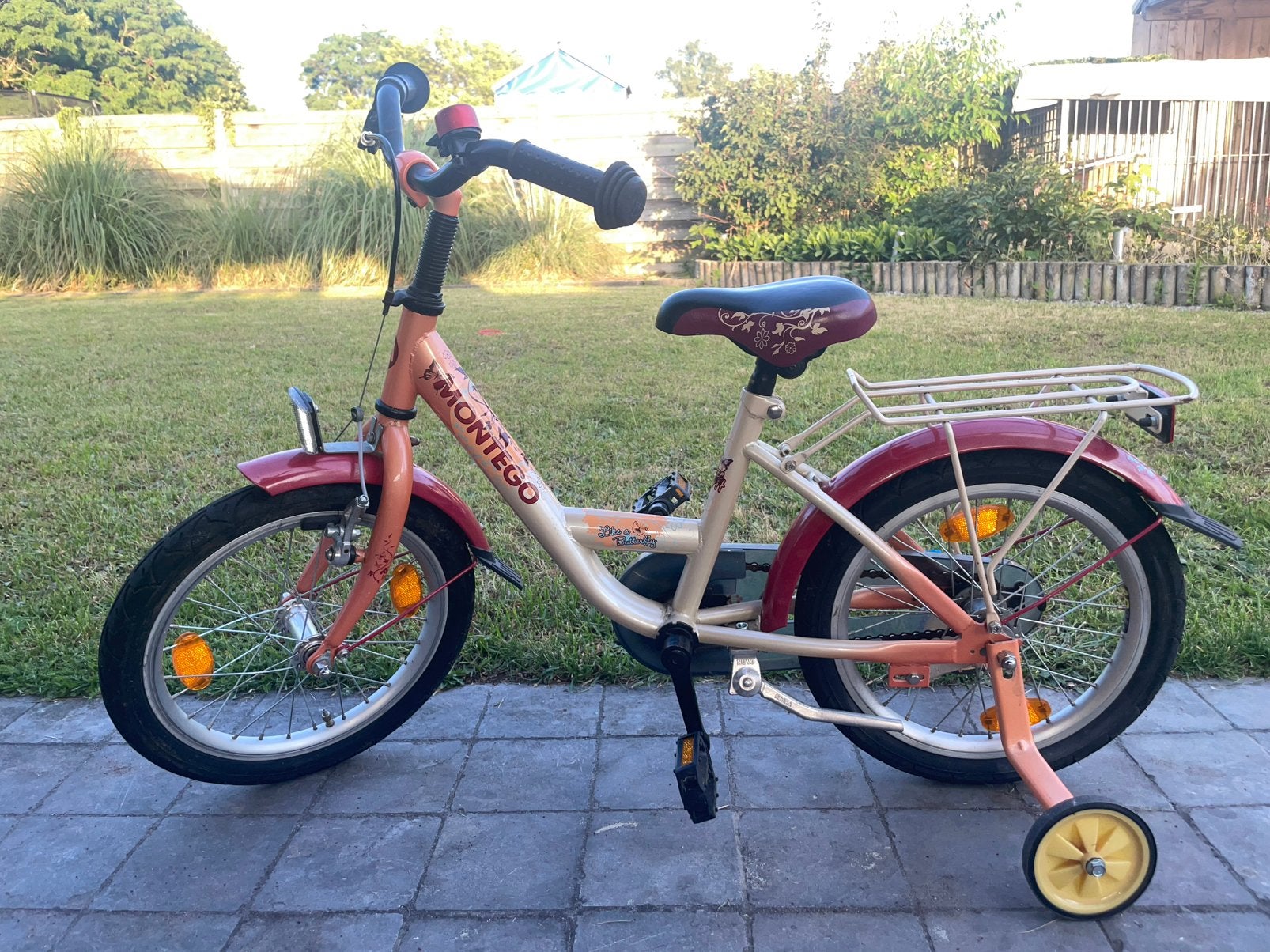 Montego kinderfiets 16 inch, Fietsen en Brommers, Fietsen | Meisjes, Ophalen, Terugtraprem, 16 inch, Handrem