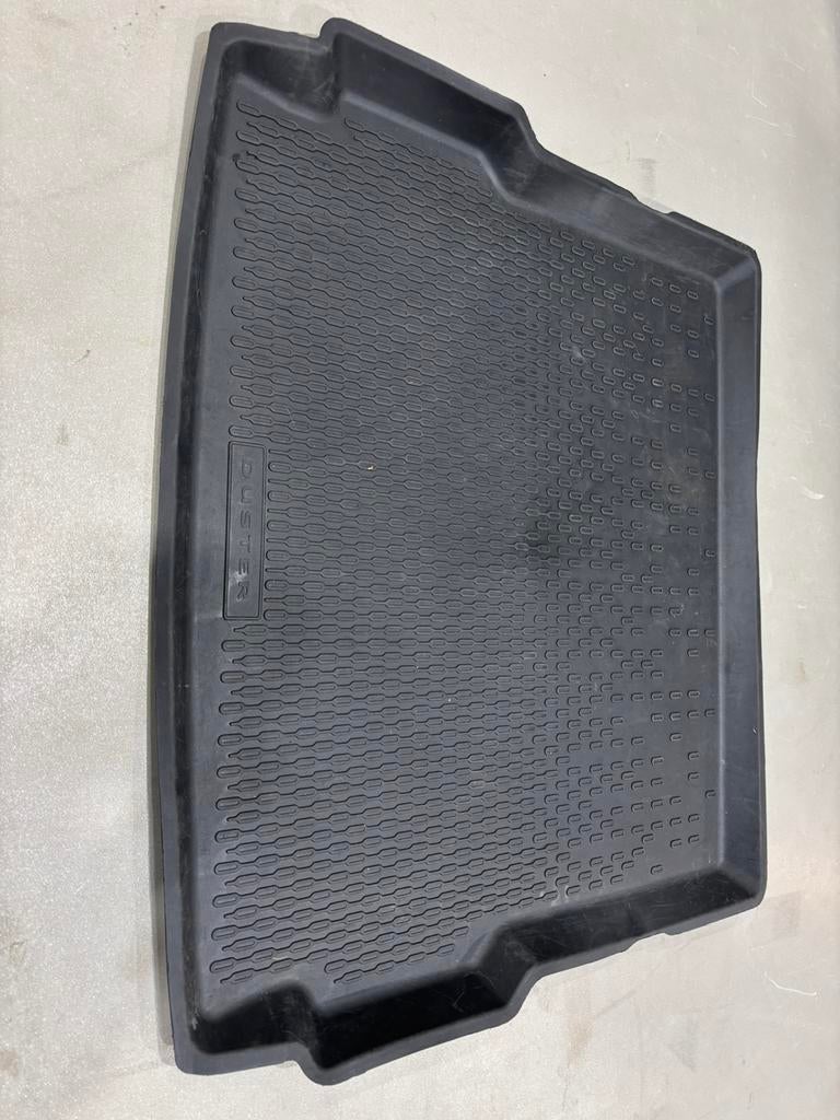 Tapis de coffre en caoutchouc Dacia Duster 2, Enlèvement, Comme neuf