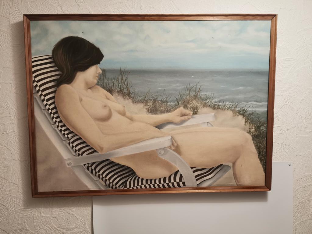 Schilderij zeezicht stijl Paul Delvaux, Antiek en Kunst, Ophalen of Verzenden