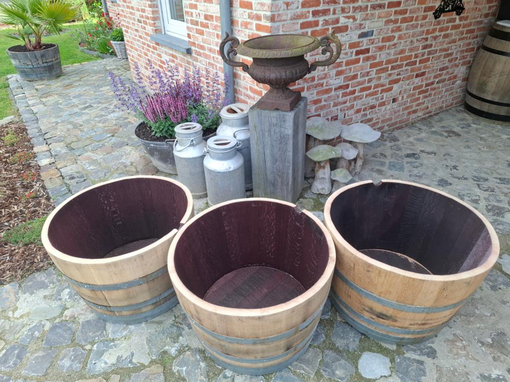 Wijn & whiskey tonnen verzaagd tot kwaliteits bloembak! TOP, Ophalen