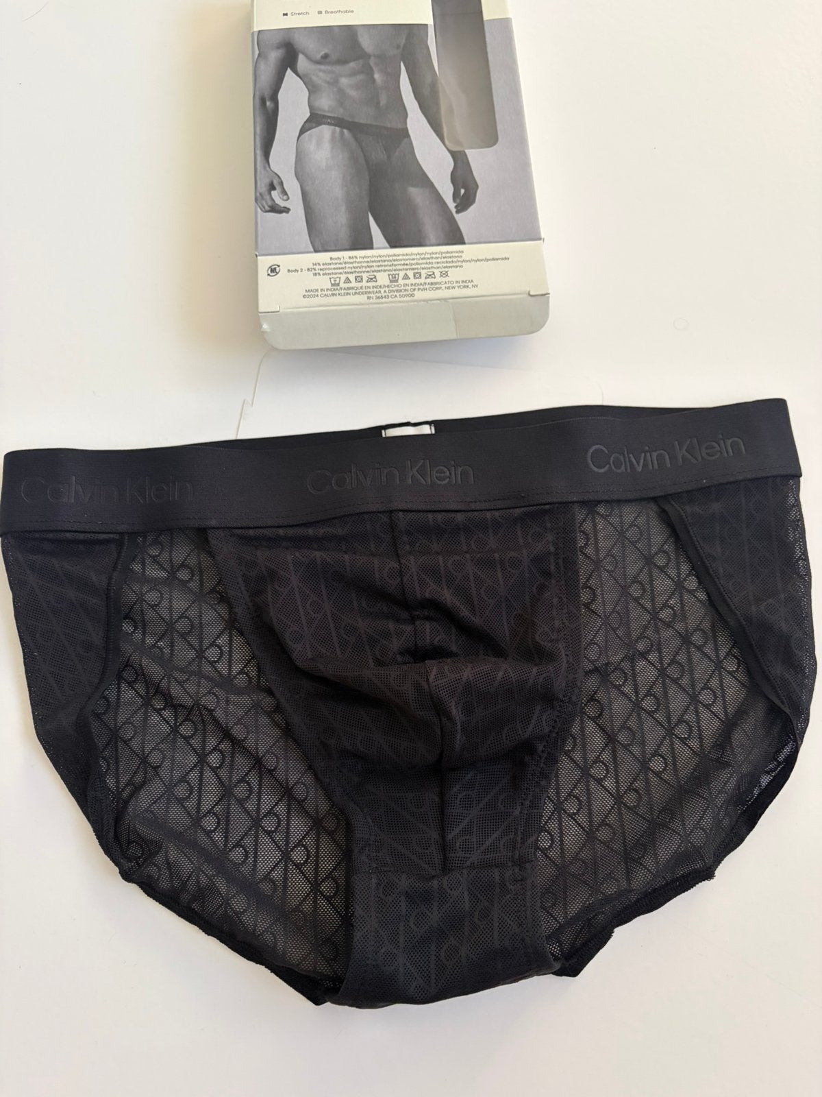 Tanga en dentelle en microfibre Calvin Klein, Vêtements | Hommes, Sous-vêtements, Envoi, Noir, Slip
