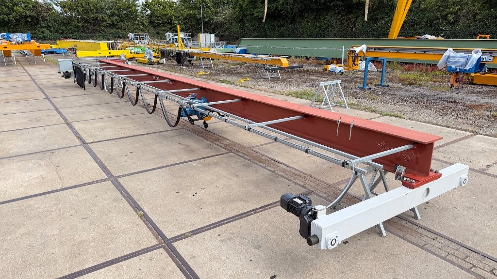 Rolbrug 13.860 mm / 3,2 ton / 2015 / Demag. I.g.st., Doe-het-zelf en Bouw, Ophalen, Gebruikt, Elektrisch