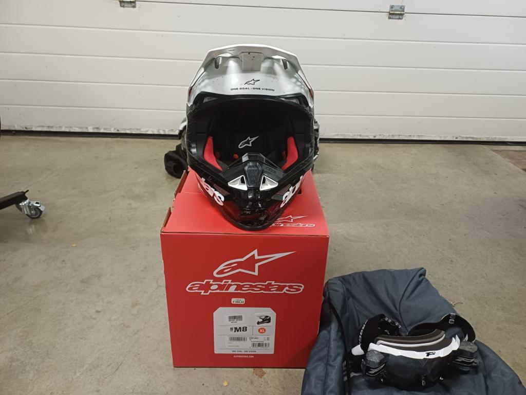 Alpinestars sm8 crosshelm, Motoren, Kleding | Motorhelmen, Offroadhelm, XL, Tweedehands, Ophalen