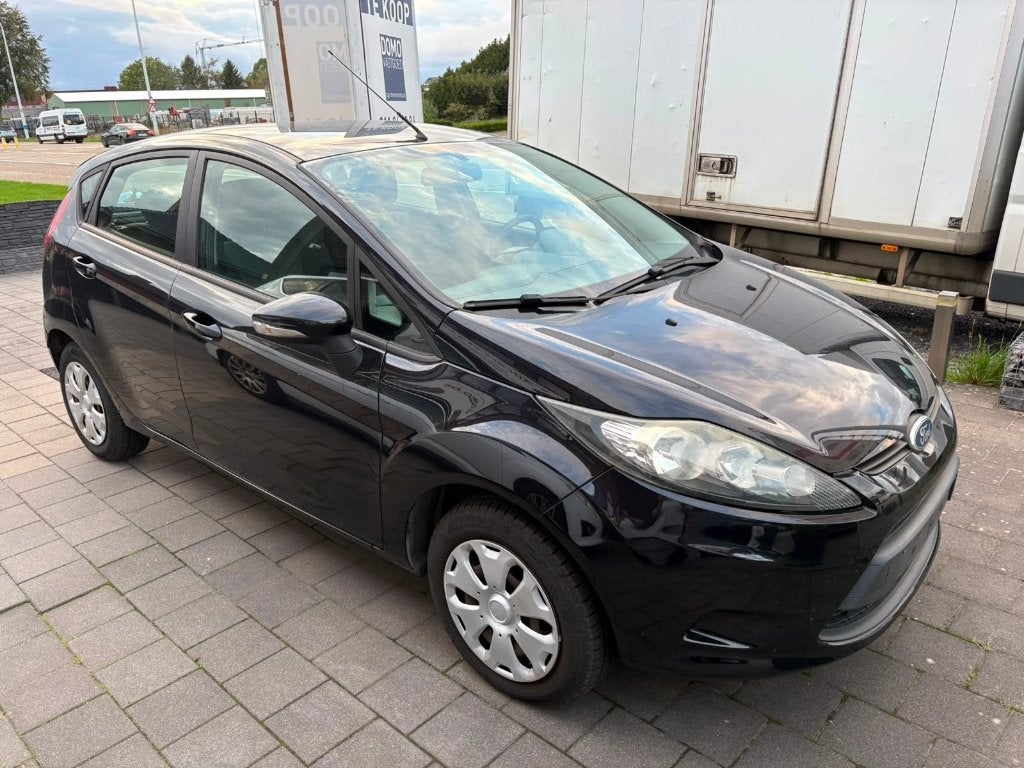 Ford Fiesta 1.4 TDCi Diesel 2009 * 2450€, Autos, Achat, 50 kW, Entreprise, 110 g/km