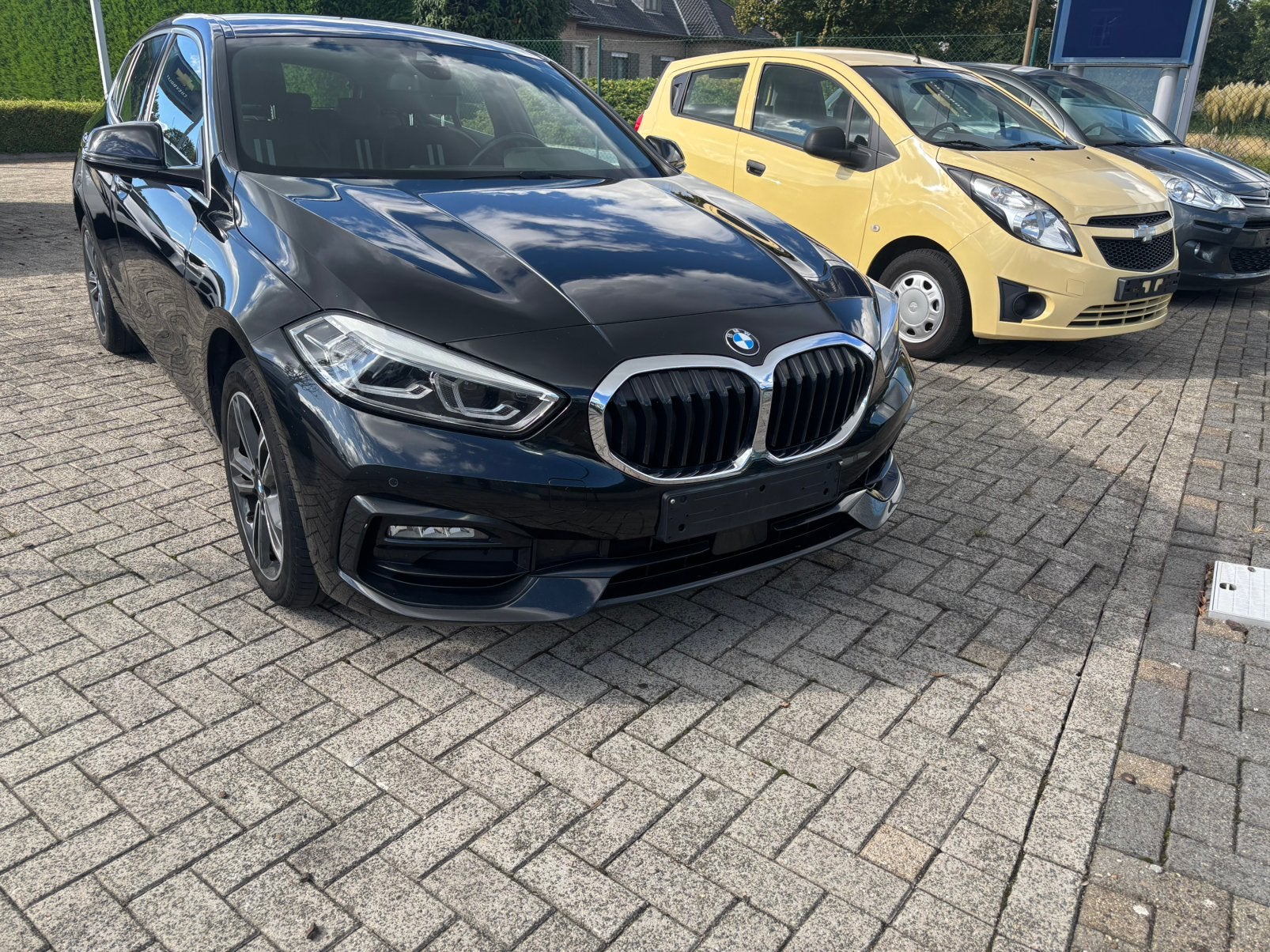 Bmw 118i  SPORT 2021 sportline vele opties automaat, Auto's, 1 Reeks, Leder en Stof, Zwart, Bedrijf
