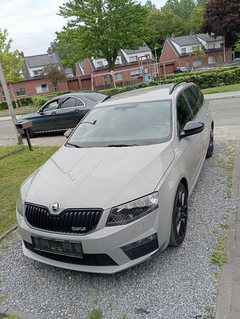 Skoda octavia, Autos, Skoda, 185 kW, Argent ou Gris, Achat, Euro 6