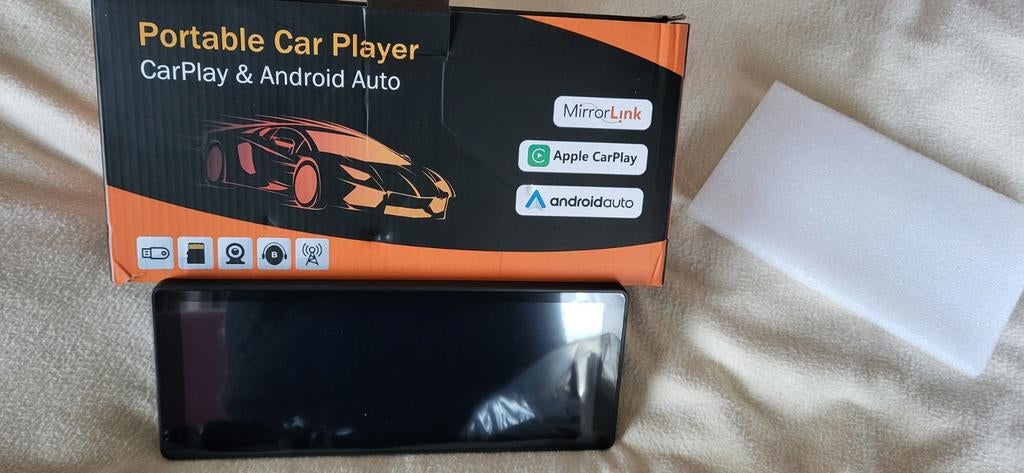 Autoradio met gps en achteruitrijcamera, Ophalen